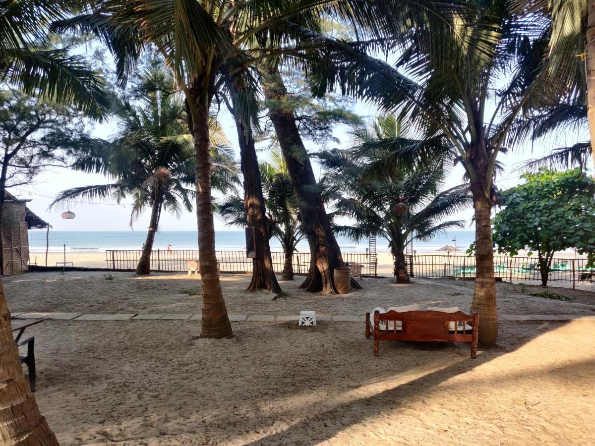 Silent Beach Resort 만드렘 외부 사진