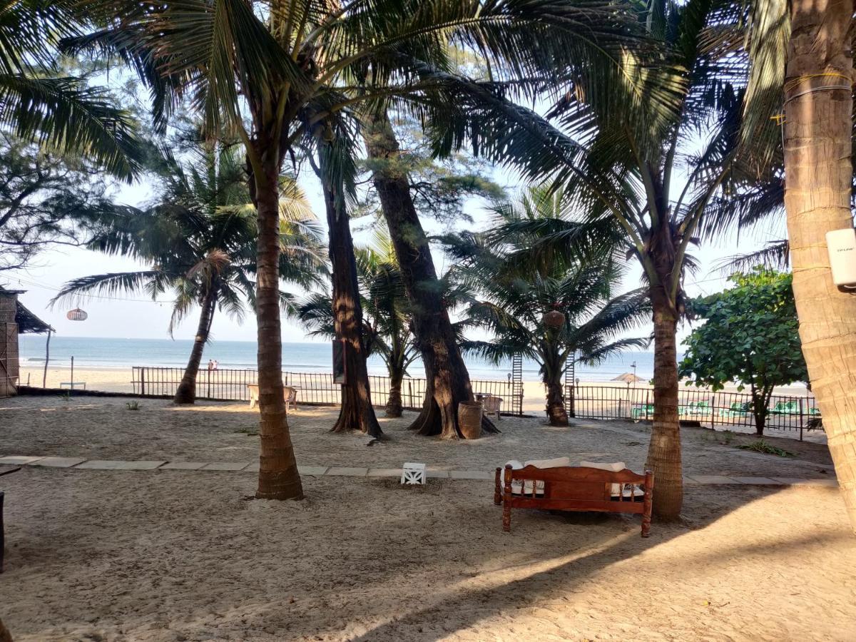 Silent Beach Resort 만드렘 외부 사진