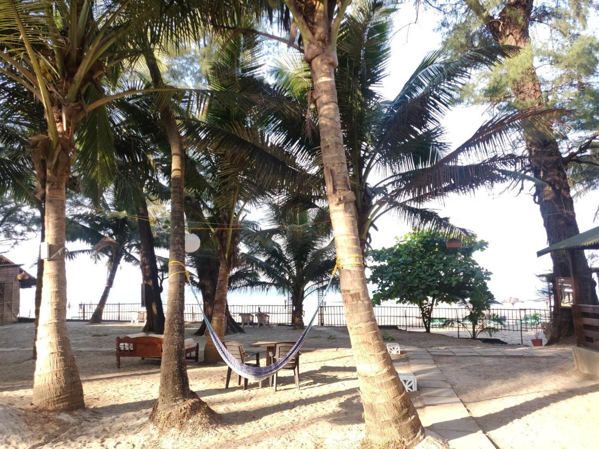Silent Beach Resort 만드렘 외부 사진