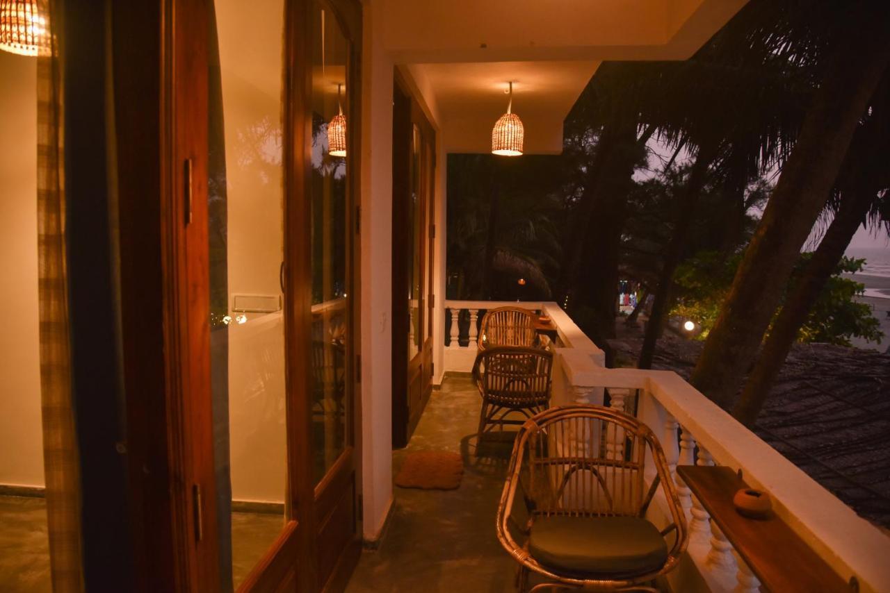 Silent Beach Resort 만드렘 외부 사진