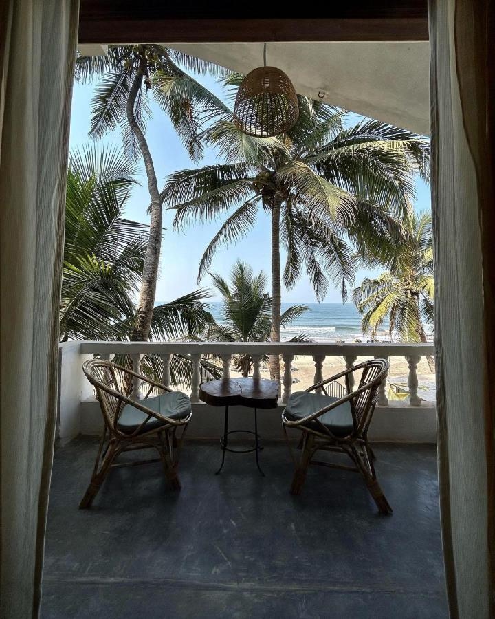 Silent Beach Resort 만드렘 외부 사진