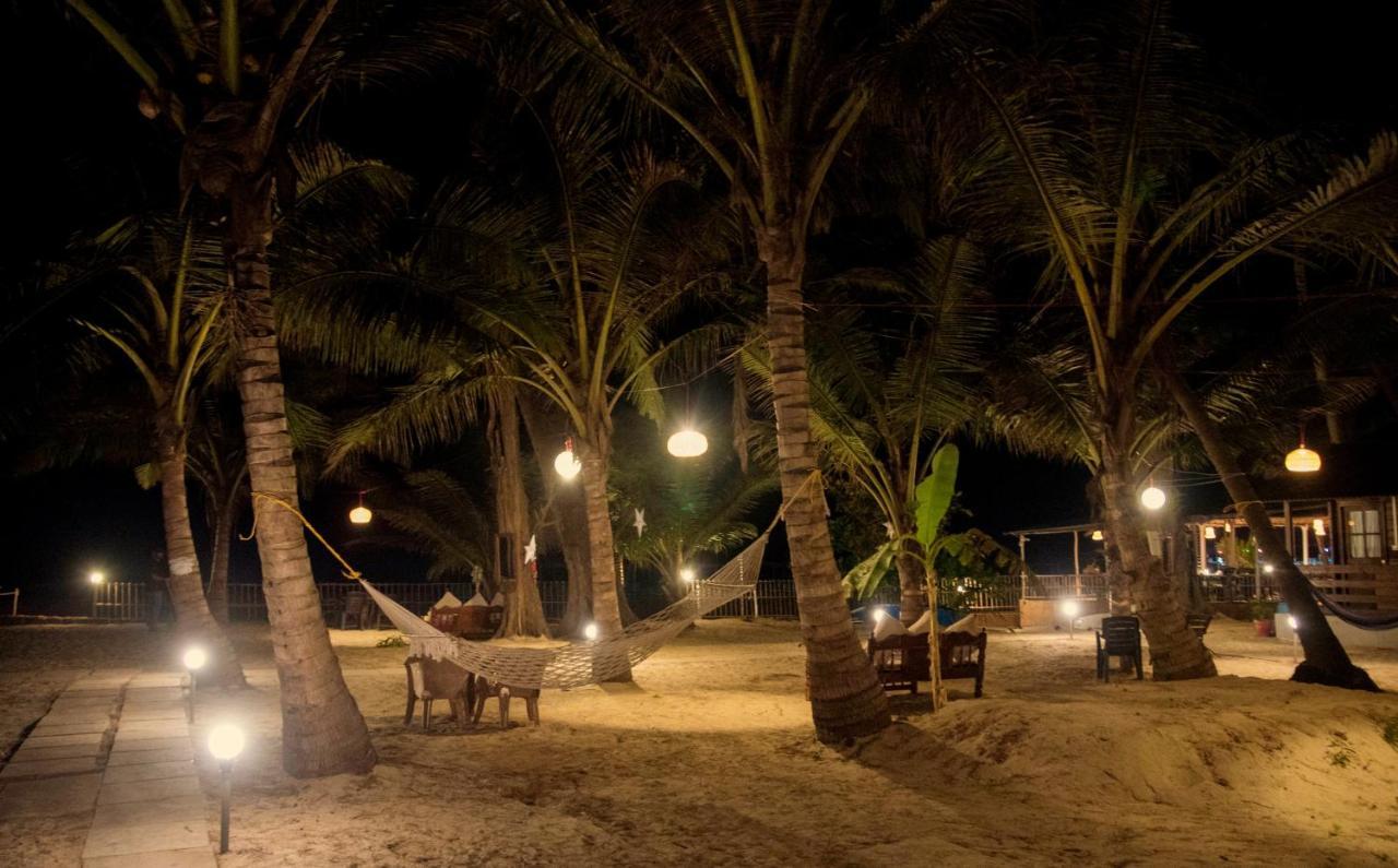 Silent Beach Resort 만드렘 외부 사진
